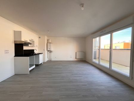 Appartement neuf T3 avec terrasse - Photo 3