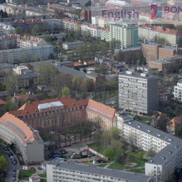 Sky Tower_Powstańców Śląskich, Wrocław - Photo 1
