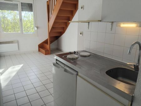 Appartement 1 pièce - 69006 Lyon 6e Arrondissement - Photo 3