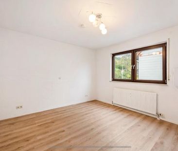 3-Zimmer Wohnung mit Küche und Balkon - Photo 1