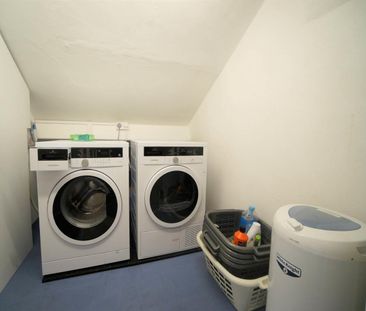 Flat 2, 67 High Street - Photo 4