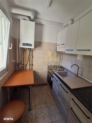 Apartament 2 camere, ETAJ 3, centrala, clima - Zona Complexului Studen - Fotografie 3