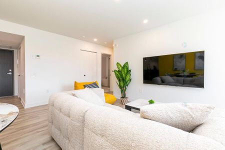 Unit None: Entire unit - Photo 4