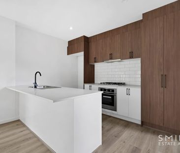 Perfect Location - Photo 4