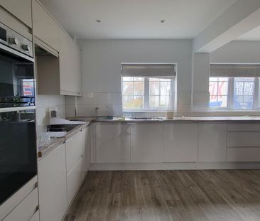 5 bedroom detached house to rent - Photo 6