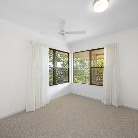Private Bushland Retreat at the Top of Buderim - Photo 3