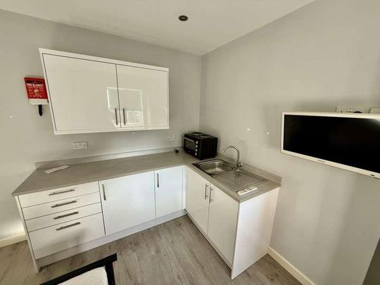 Russell Road, Felixstowe, Suffolk, IP11 - Photo 1