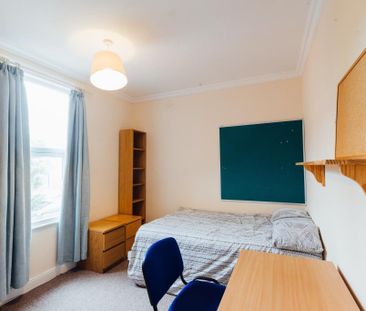 High Street Location - Sibthorp Street - Student Let - Photo 1