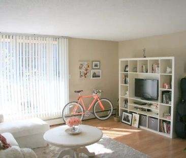 Sunny South Facing 1 Bedroom Corner - Beltline - ALL Utils Included... - Photo 1