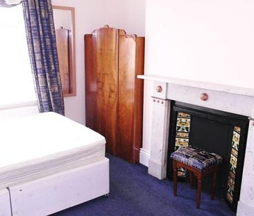 4 Bed - Ripon Gardens, Jesmond Vale - Photo 3