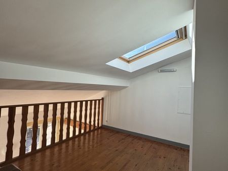 Appartement - 3 pièces - 65 m² - Villars - Photo 2