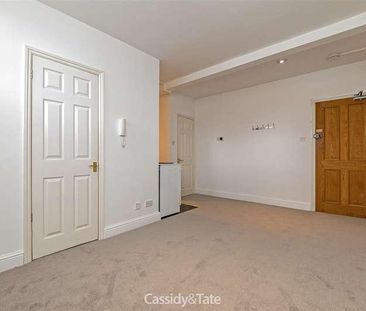 High Street, St. Albans, Hertfordshire, AL3 - Photo 1