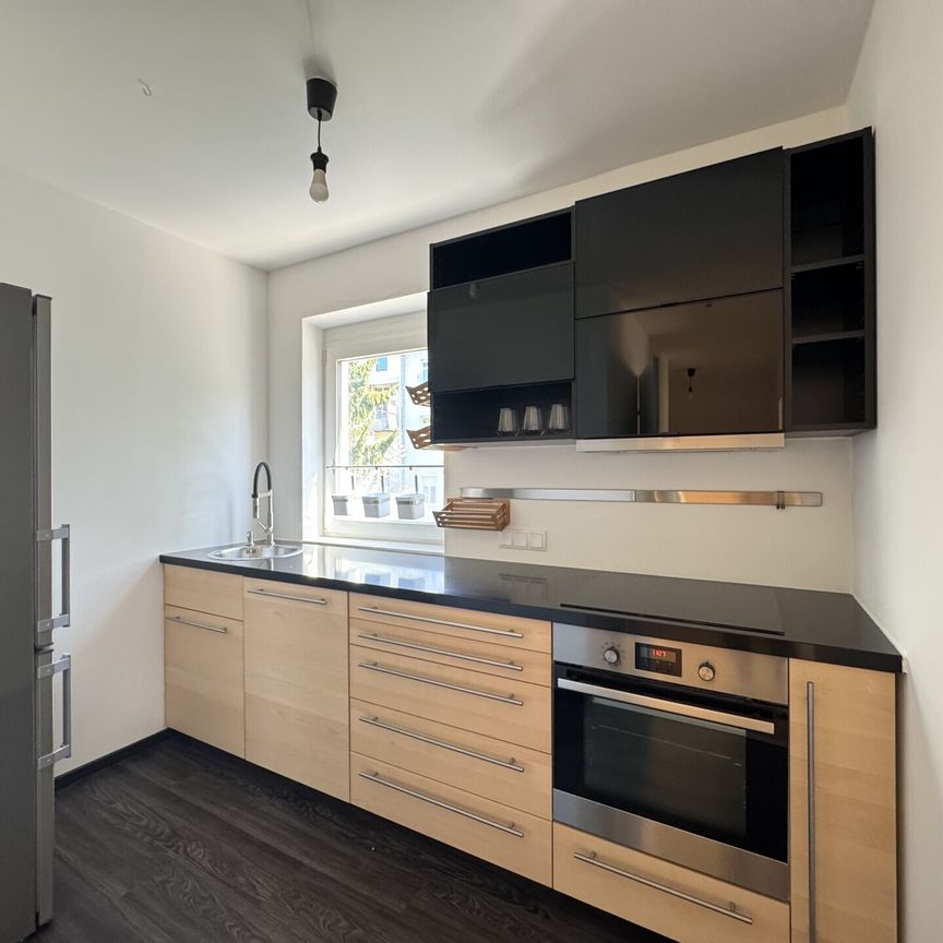 Charmante, frisch sanierte Studentenwohnung in ruhiger Seitengasse | 8010 Graz-Jakomini - Photo 1