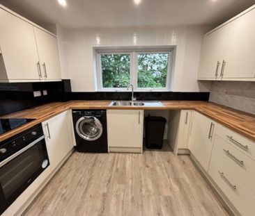 Garstang Road, Preston - Photo 1