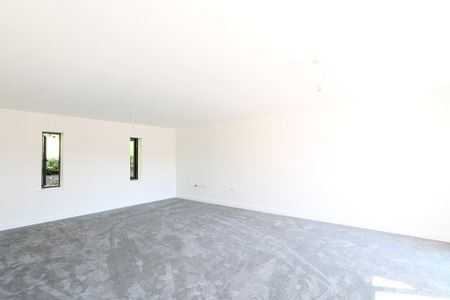 5 bedroom barn conversion to rent - Photo 2