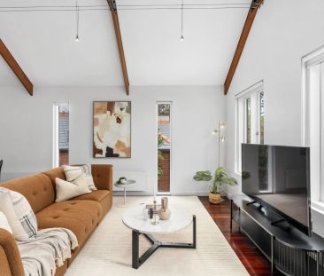 Beachside Sophistication in Middle Park - Photo 3