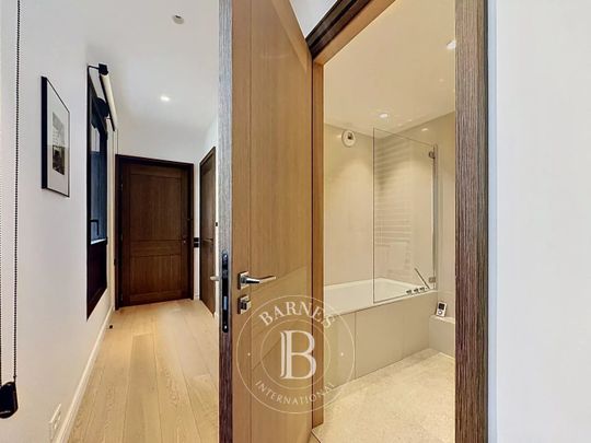 Tout savoir sur cet appartement dans le quartier Saint Thomas d'Aquin, à Paris 7ème - Photo 1