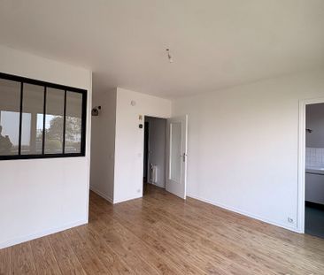 Location Appartement 1 pièce 32m² - Photo 2