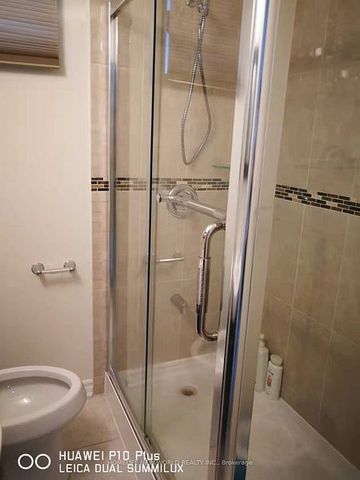 For Lease - 66 Stonehill Court, Toronto, Ontario - Photo 3