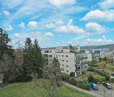 Grosszügige Attikawohnung mit Bergsicht und 50 m2 grosser Terrasse - Foto 1