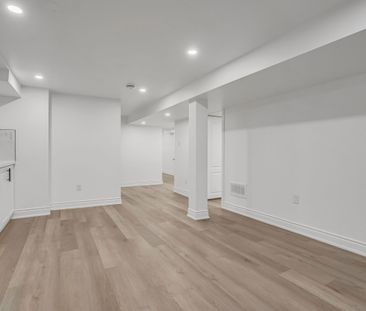 For Lease - 126 Slan Avenue, Toronto, Ontario - Photo 1