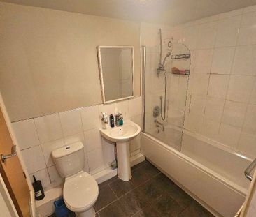 Tarvin Avenue, Heaton Chapel, Stockport, SK4 - Photo 5