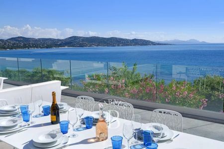 LOCATION SAISONNIÈRE - SAINTE-MAXIME - VUE MER PANORAMIQUE - 6 CHAMBRES - Photo 2