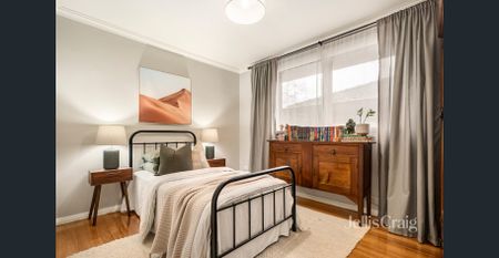 Private Family Retreat with Space, Style & Alfresco Living - Photo 2