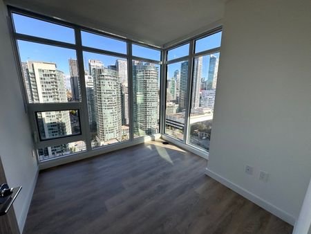 For Lease - 1 Concord Cityplace Way Unit# 2203, Toronto, Ontario - Photo 3