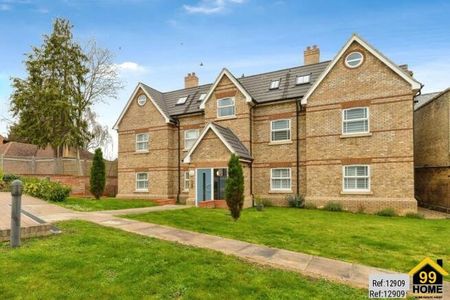 1 bed Flat in Pine Tree Lodge Garden Lane, Royston, SG8 9FR - Photo 5