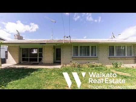 Tidy Upstairs Unit - Photo 4