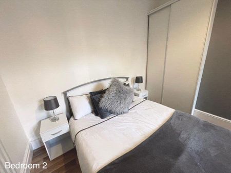 4 bedroom terraced house to rent - Photo 3