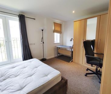 Waterside Gardens, Bolton - Photo 4