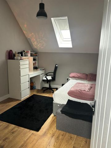 166 Gloucester Road, Patchway - Photo 5