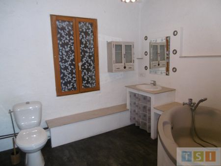 Location Maison 4 pièces 156m² LANNEMEZAN 65300 - Photo 4