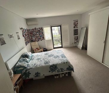 Alexandria - Photo 5