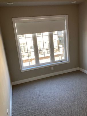 For Lease - 4 Guardhouse Crescent, Markham, Ontario - Photo 1