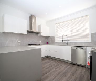 Renovated Two Bedroom Home - Photo 3