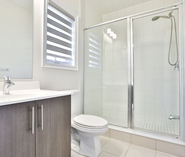 For Lease - 30 Leary Crescent, Richmond Hill, Ontario - Photo 6