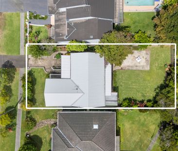 Coastal Living - Photo 3