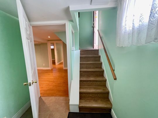 For Lease - 77 Greylawn Crescent, Toronto, Ontario - Photo 1