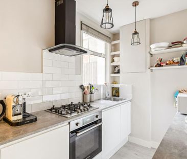 2 bedroom flat to rent - Photo 6