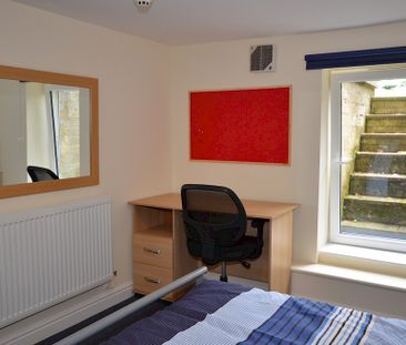 109 Broomspring Lane, Broomhall, Sheffield S10 2FD - Photo 3