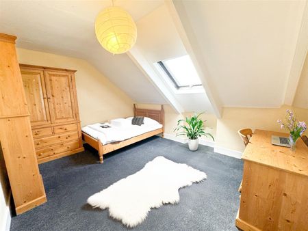 Helmsley Road, Newcastle Upon Tyne - Photo 2