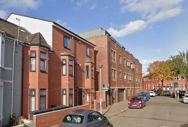 1 bedroom flat to rent - Photo 1
