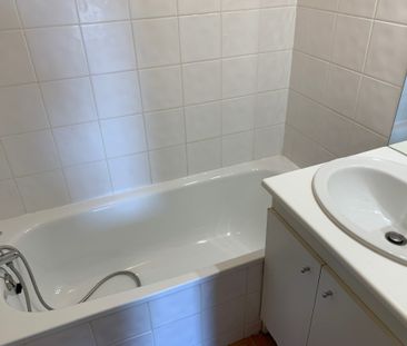 Location Appartement 3 pièces 50m² TOULOUSE 31400 - Photo 3