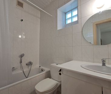 Idyllisch gelegen éénslaapkamer appartement te Brugge. - Foto 4