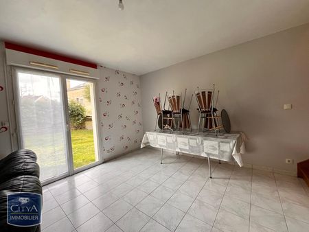 Location Appartement 2 pièces 43m² LAVAL 53000 - Photo 2