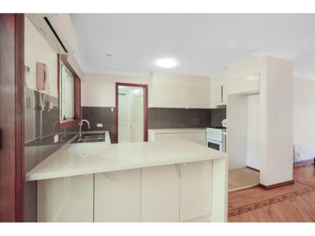 11 / 41-43 Robertson Street, Coniston, NSW 2500 - Photo 3