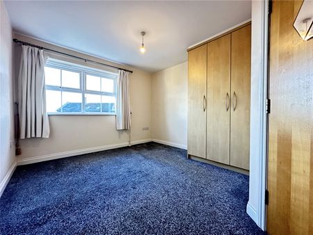 6, Moravia Bank, Fartown, Pudsey, Leeds, LS28 8LU - Photo 4